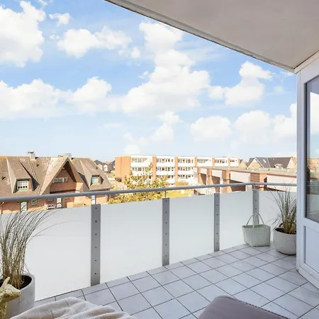 Sunset Loft Wohlfuehlatmospaehre Mit Weitblick In Sylt *